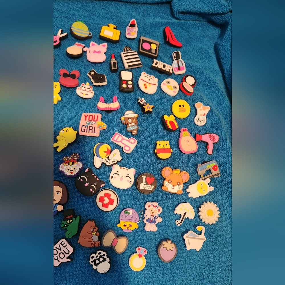 Large Croc Charms Collection - Picture 4 of 4